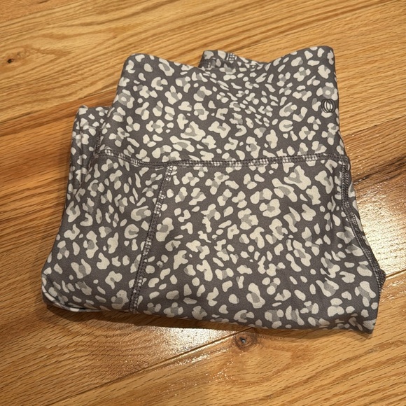 Leggings - Picture 2 of 4